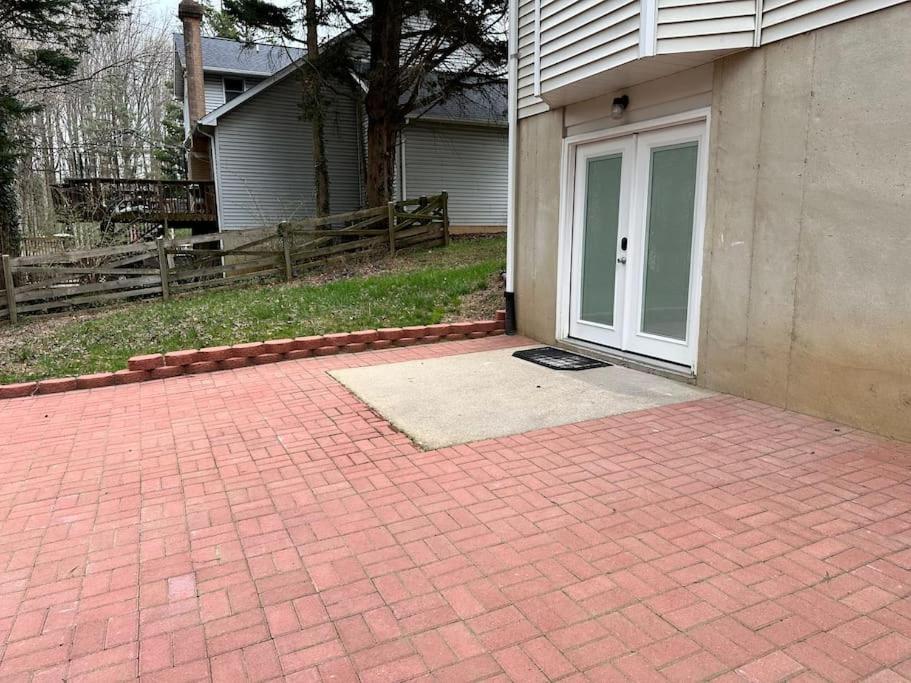 Garden's Grace: Whispers Apartment